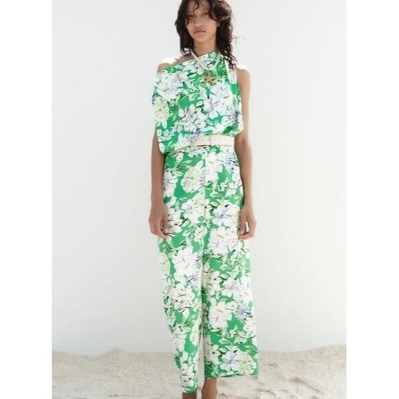 Zara Pants - NWT ZARA Tropical Floral Print Belted Jumpsuit in Green WOMEN'S Small